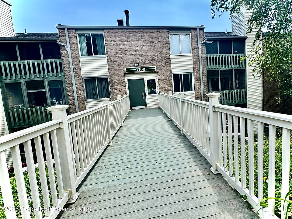 1st image of 1110 Summit Pointe #1110