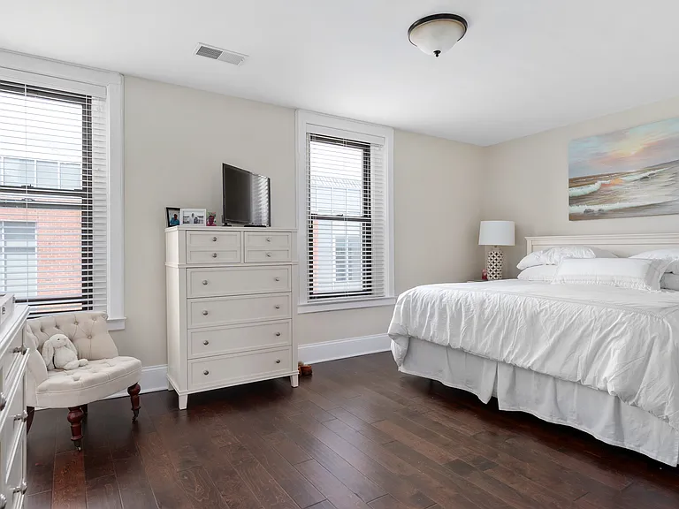 510 Broadway St #4E — Photo 20