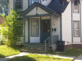 214 1/2 W 13th St, Holland, MI