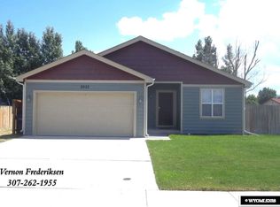 3033 Cold Springs Rd, Casper, WY 82604