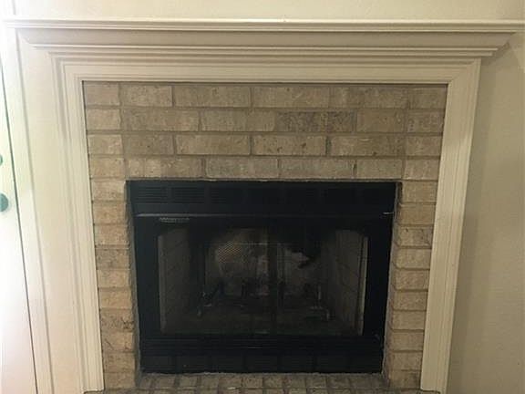 4th image of 4909 Norton Dr