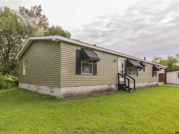 375 Midline Rd, Amsterdam, NY 12010