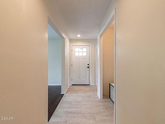 5th image of 73 N Saint Andrews Dr