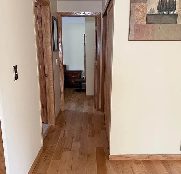 1203 Oak St — Photo 13