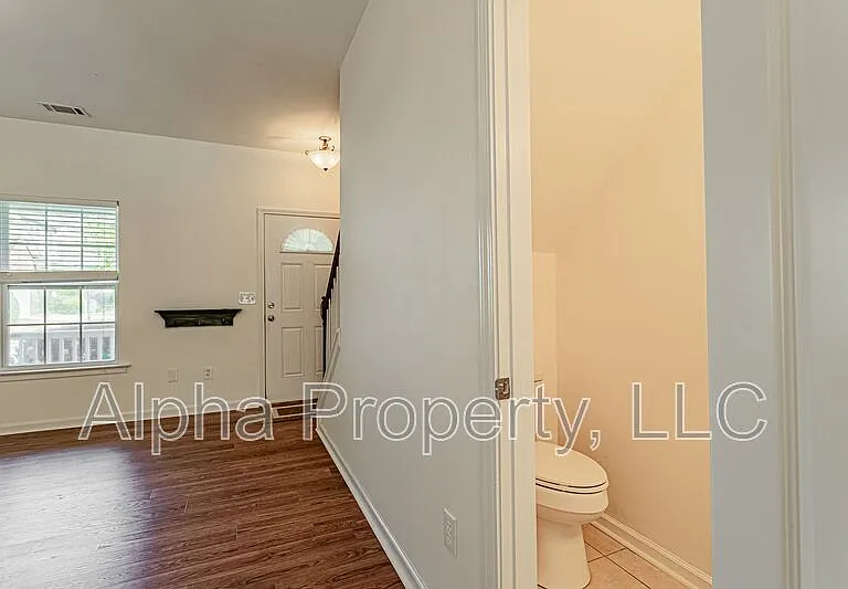 382 Juniper Bend Cir — Photo 6