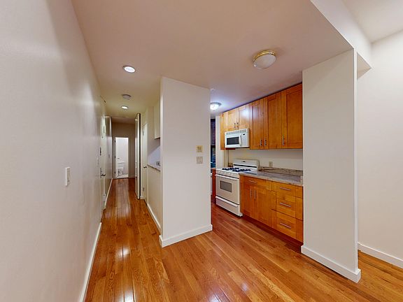 5th image of 305 E 76th St APT 1A