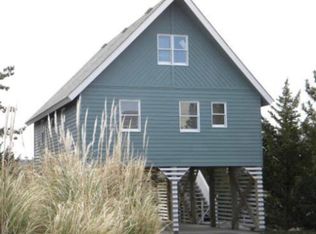 213 W Amberjack Ct, Nags Head, NC 27959