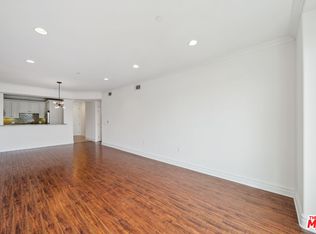 1050 S Holt Ave APT 404, Los Angeles, CA 90035
