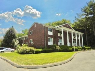 74 Barrett St UNIT 208, Northampton, MA 01060