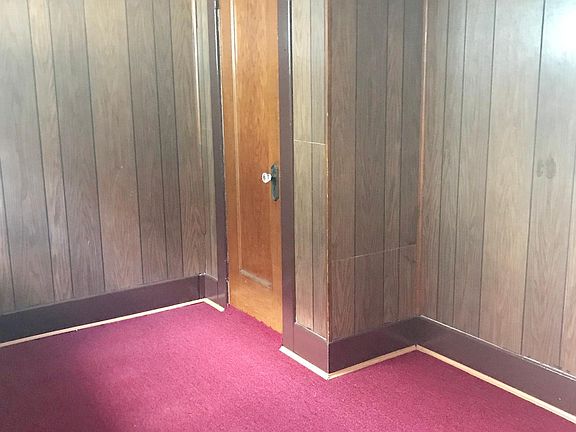 5th image of 467 Lisbon Ave #3
