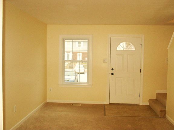 Living room - Front