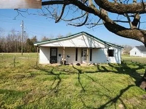 380 Gann Rd, Selmer, TN 38375