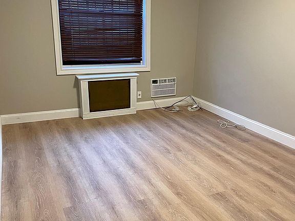 bedroom1