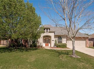 350 Red Maple Dr, Mandeville, LA 70448