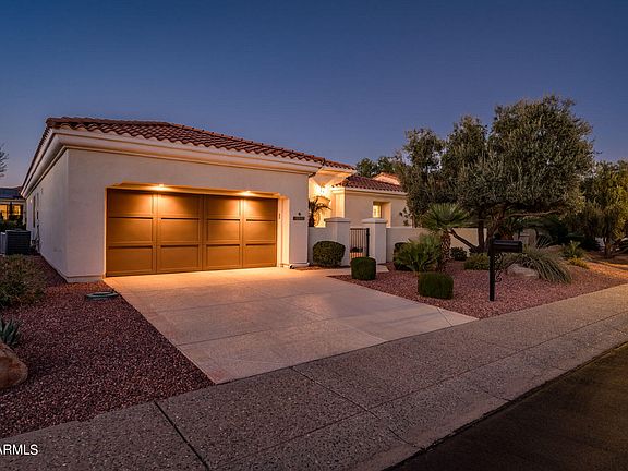 3rd image of 13526 W FIGUEROA Drive