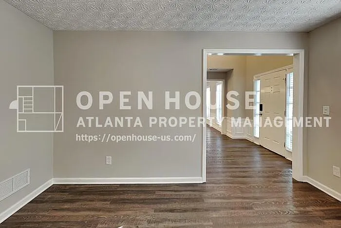4922 Anclote Dr — Photo 4