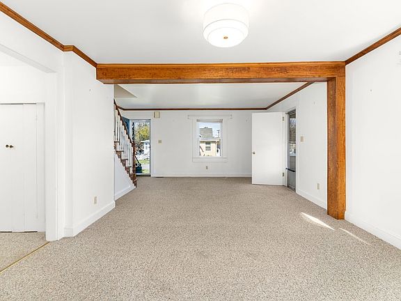 5th image of 1421 9th St