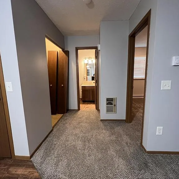 1174 S Lincoln Ave #C — Photo 8