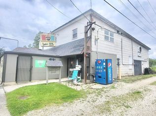 146 W Washington St, Parker City, IN 47368