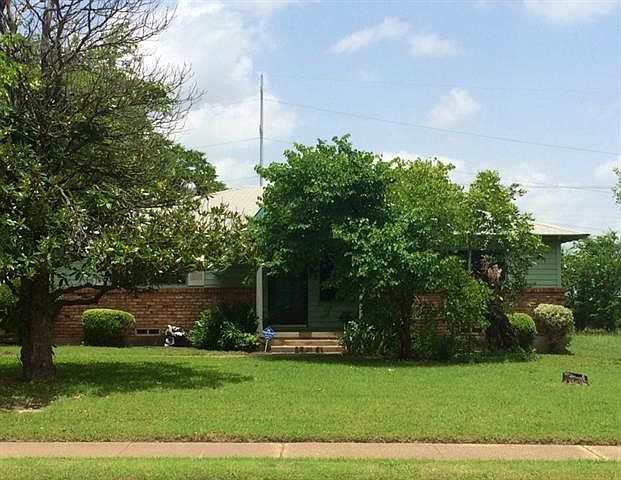 1st image of 639 Michaels Dr