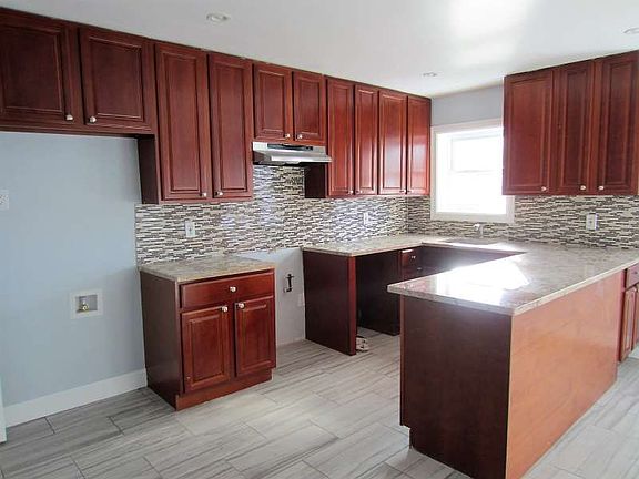 3rd image of 253 Huntington Ave #0