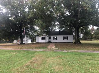 2130 Harlansburg Rd, New Castle, PA 16101