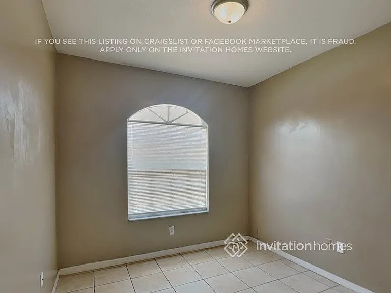 16960 SW 141st Ave — Photo 13
