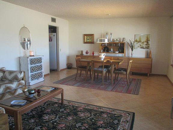 3rd image of 10325 W Chaparral Dr