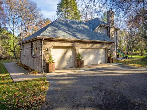 9501 Ideal Ave N, White Bear Lake, MN 55115