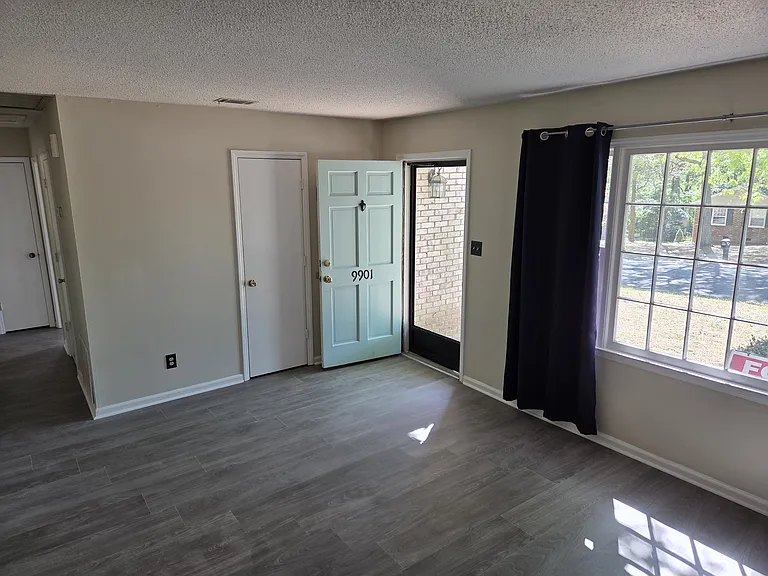 9901 Arbor Dale Ave — Photo 3