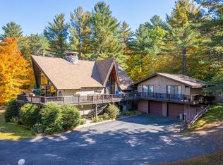 31 Onondaga Trl, Lake Placid, NY 12946