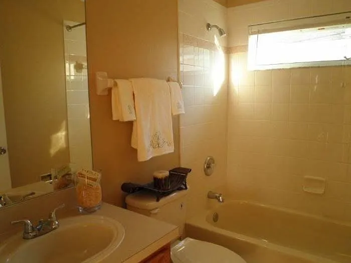 HALL BATH