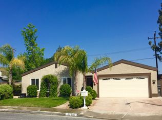 27916 Meadowcreek Rd, Santa Clarita, CA 91351