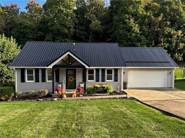 198 Hague Ln, Uniontown, PA 15401