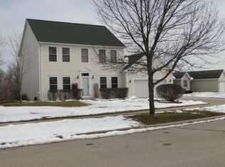 1200 Eastbrook Dr, Burlington, WI 53105