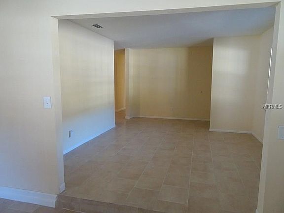 4th image of 5605 Charles Dr