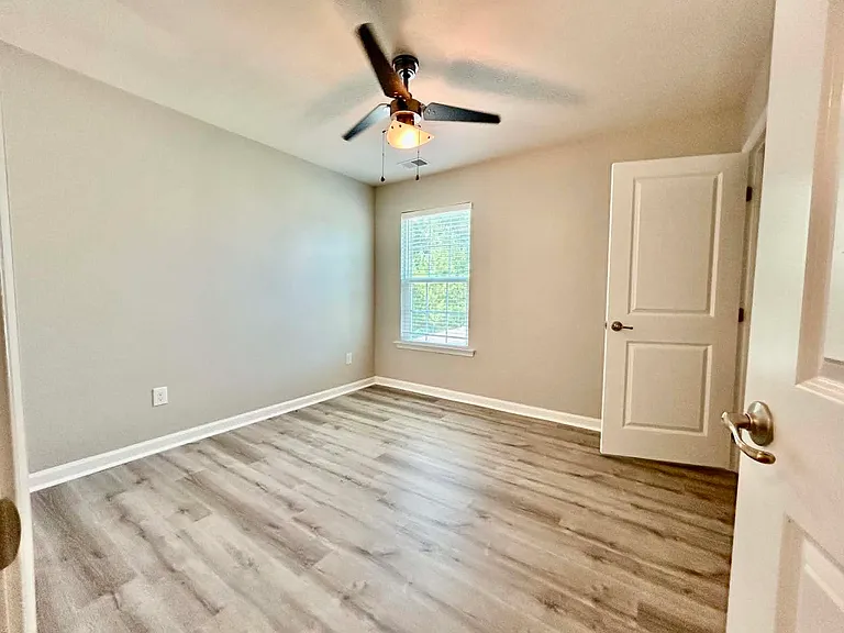 5453 Brandon Bluff Way — Photo 35