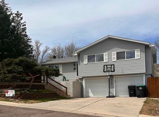 525 Waggener St, Green River, WY 82935