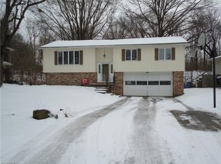 434 Westwood Ave, Wadsworth, OH 44281