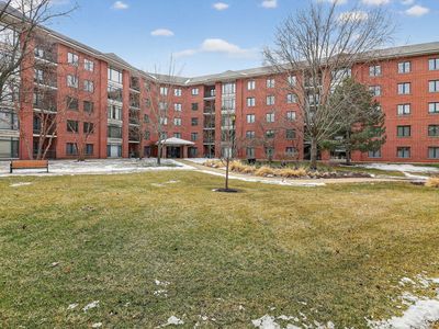 865 E 22nd St #B-412, Lombard, IL, 60148