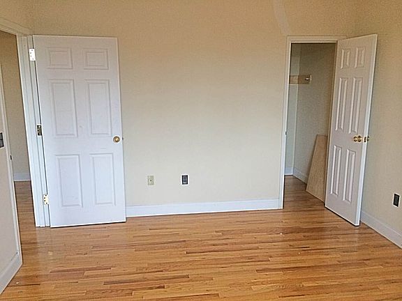 4th image of 598 President St APT 5B