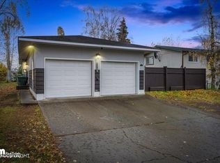 2002 W 46th Ave, Anchorage, AK 99517