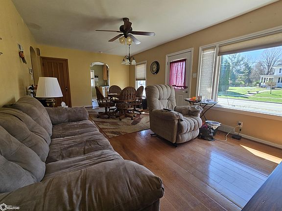 2nd image of 2300 West Ave