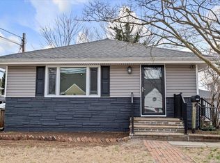 40 Harold Ave, Hempstead, NY 11550