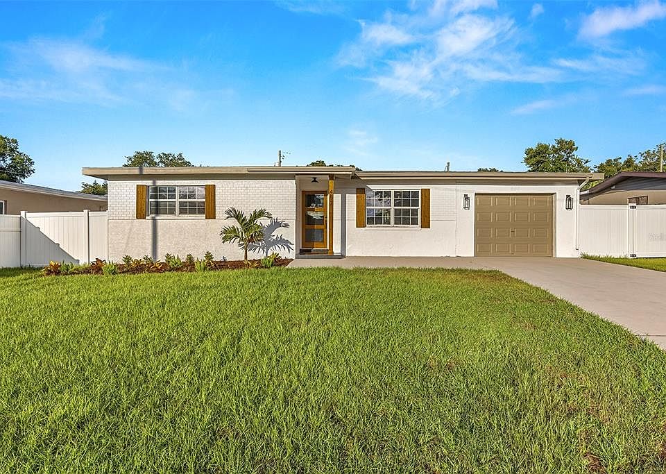 1st image of 487 OAKWOOD DRIVE