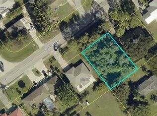 8140 San Carlos Blvd, Fort Myers, FL 33967
