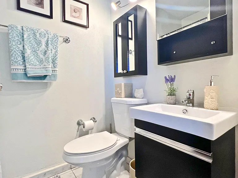 4745 Avenue Isla Verde — Photo 12