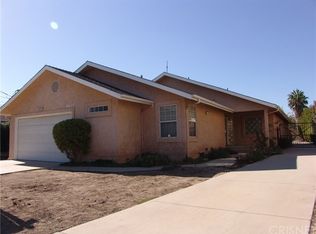 8607 Penfield Ave, Winnetka, CA 91306