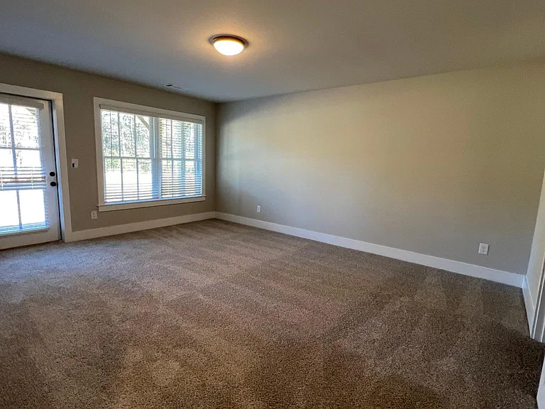 2180 Railyard Ave — Photo 15