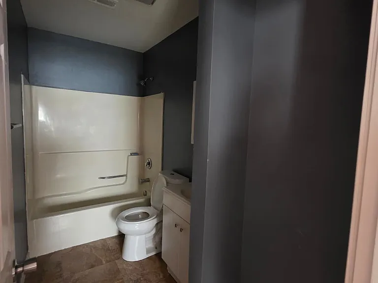152 Lamberton St #2 — Photo 11